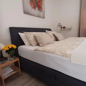 Apartment Alma, Pula