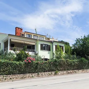 Apartment Dea, Pula
