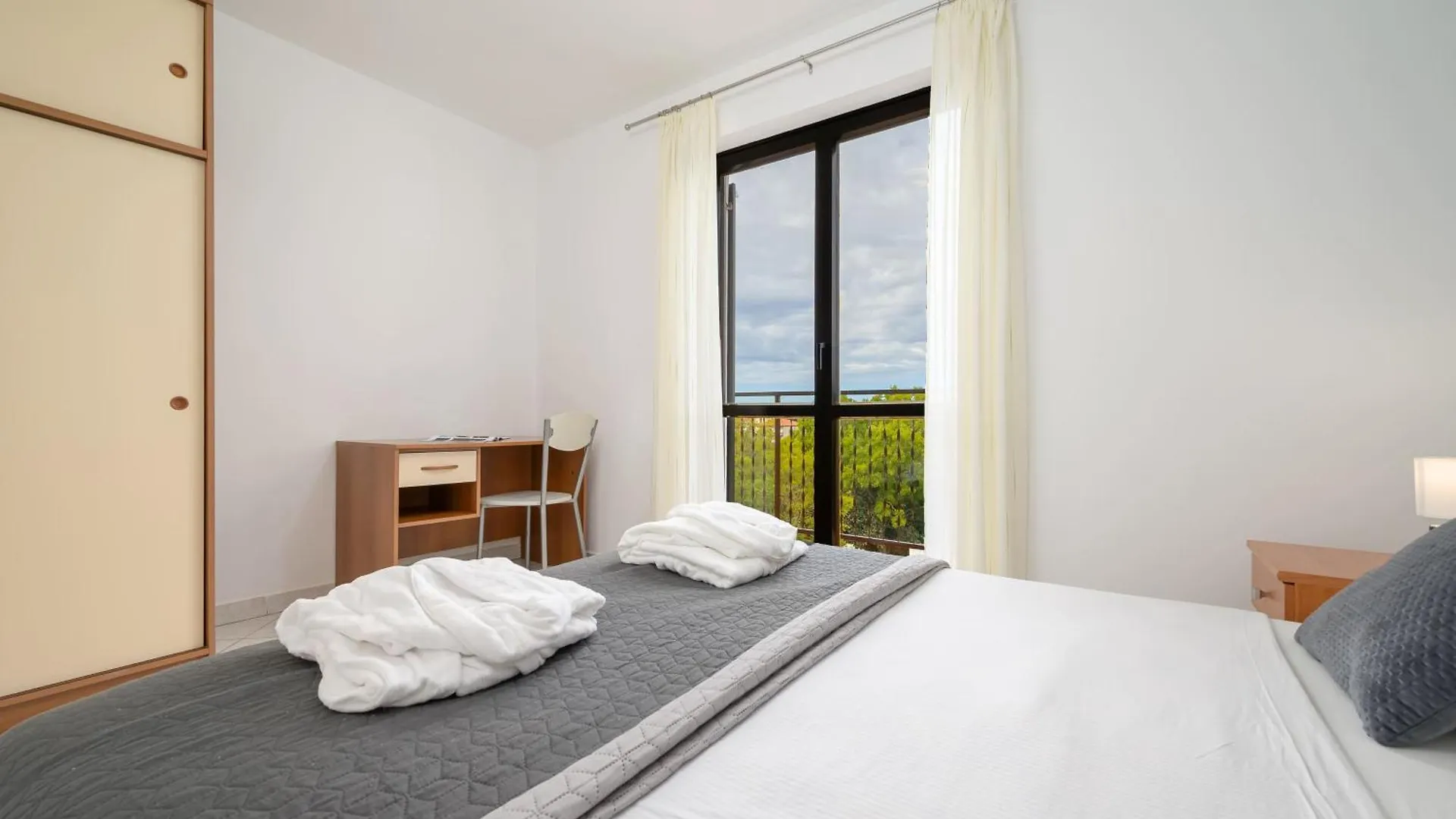 Apartments Silvana 74 Pula Croatia