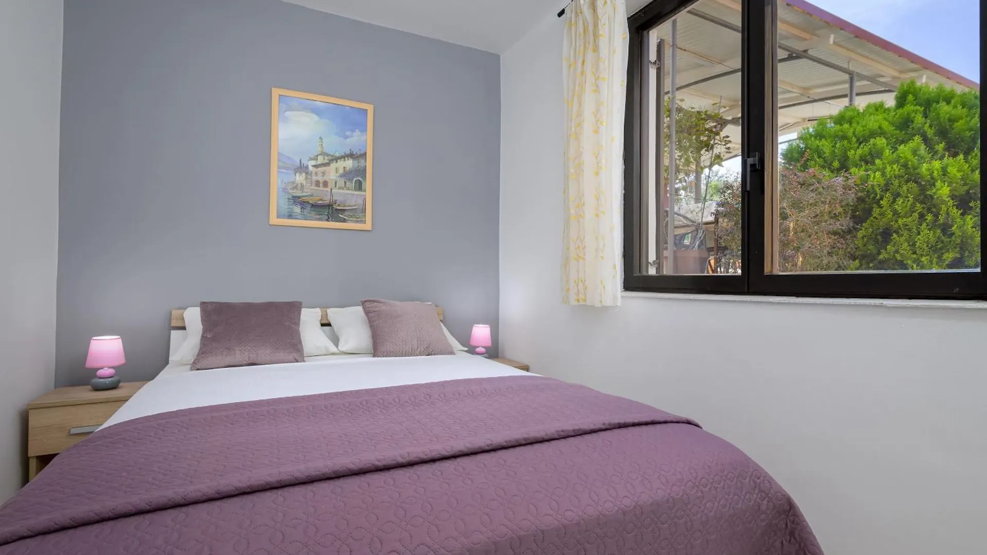 Apartments Silvana 74 Pula 0*,  Croatia