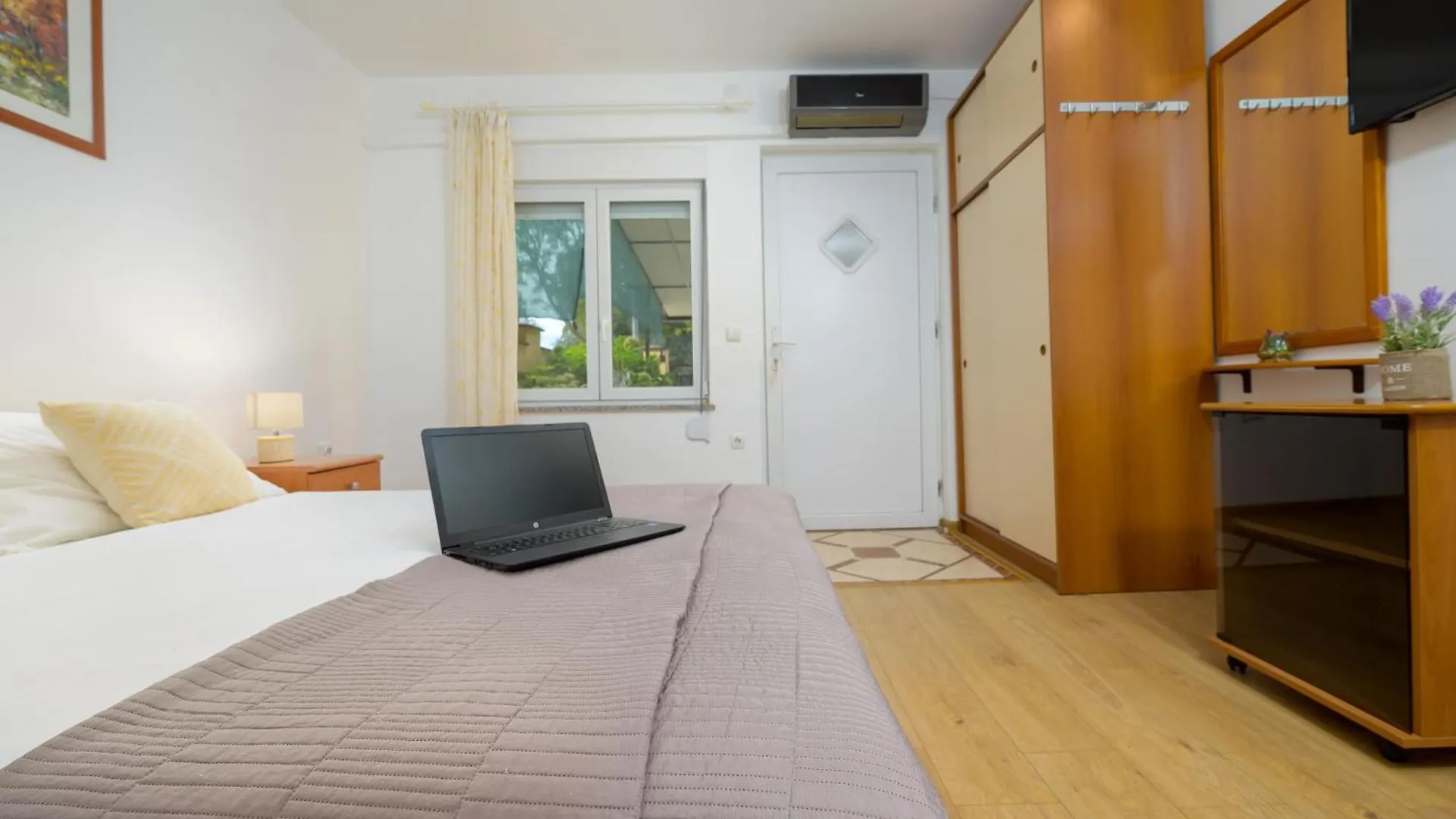 Apartments Silvana 74 Pula Croatia